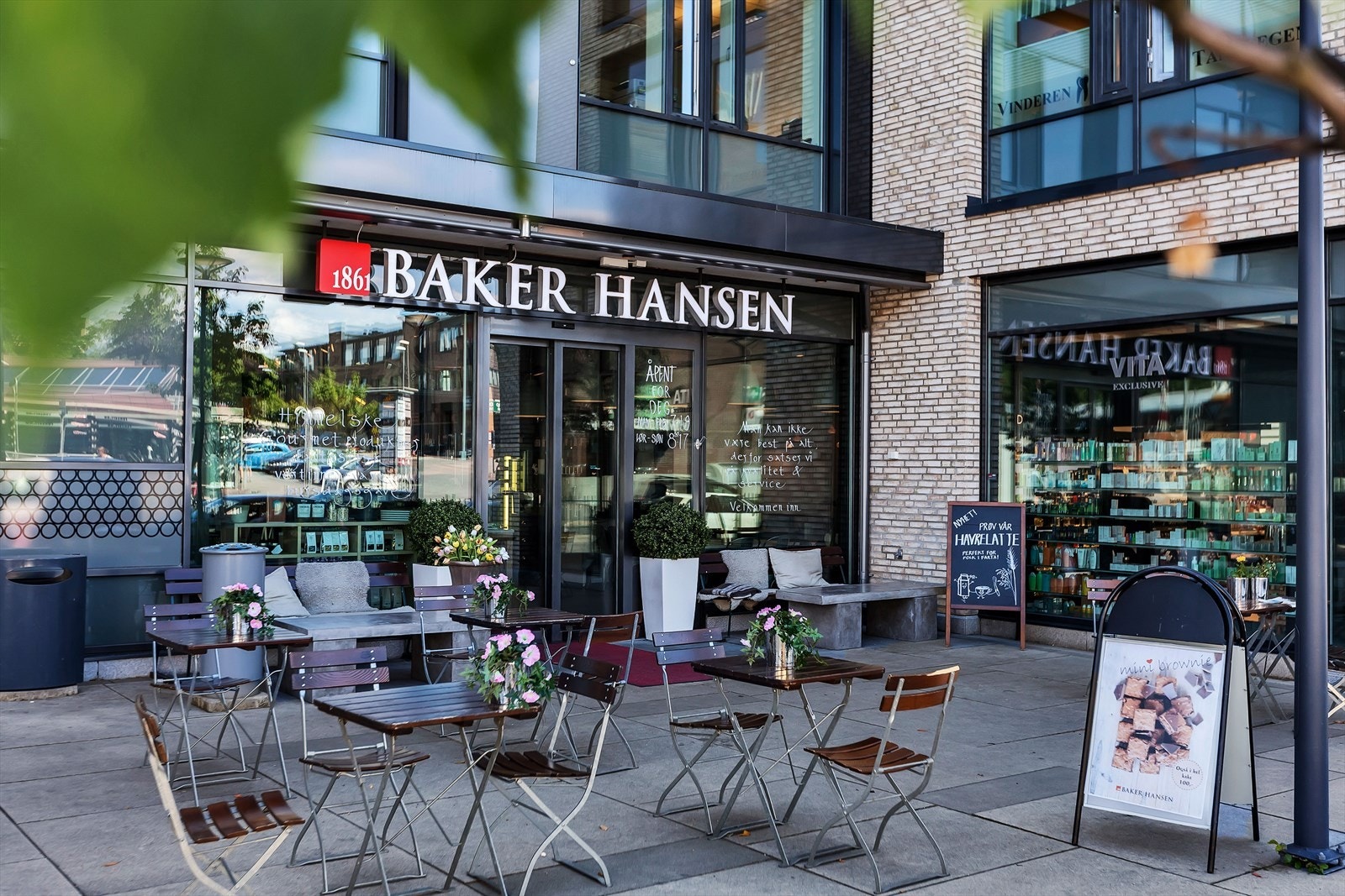 750 meter til Baker Hansen Vinderen Galleribilde