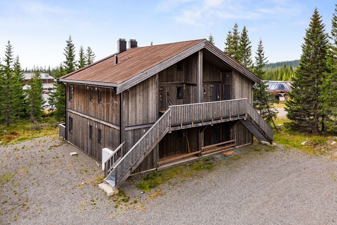 Sameiet består av 3 firemannsboliger Galleribilde