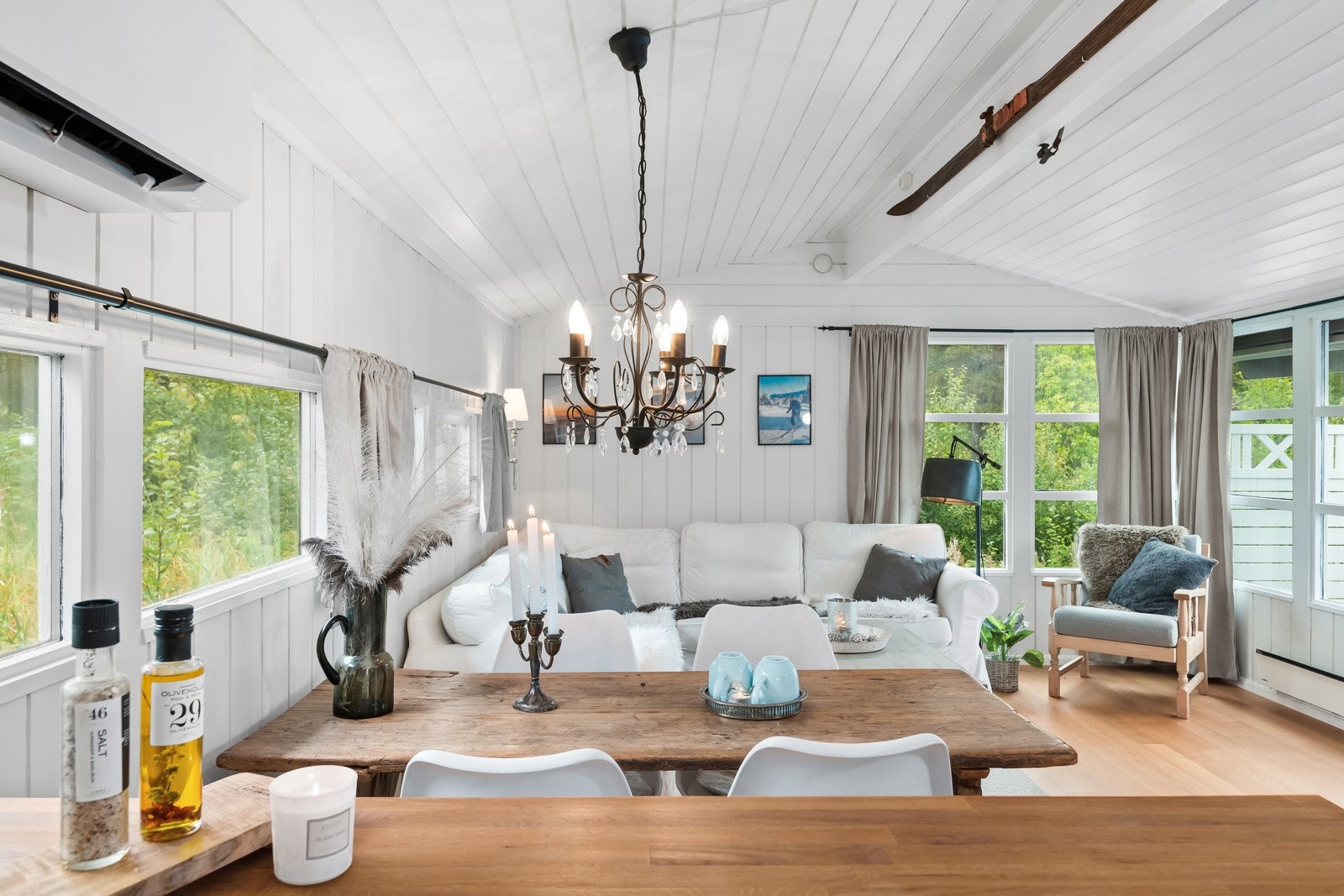 Åpen stue/kjøkkenløsning. Galleribilde