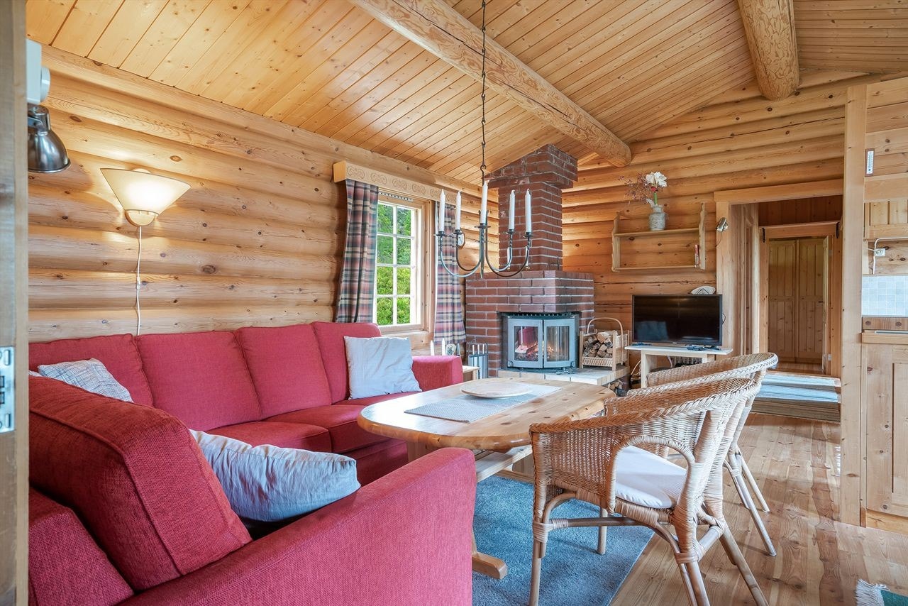 Dette er en tømmerhytte for koselige fridager på fjellet Galleribilde