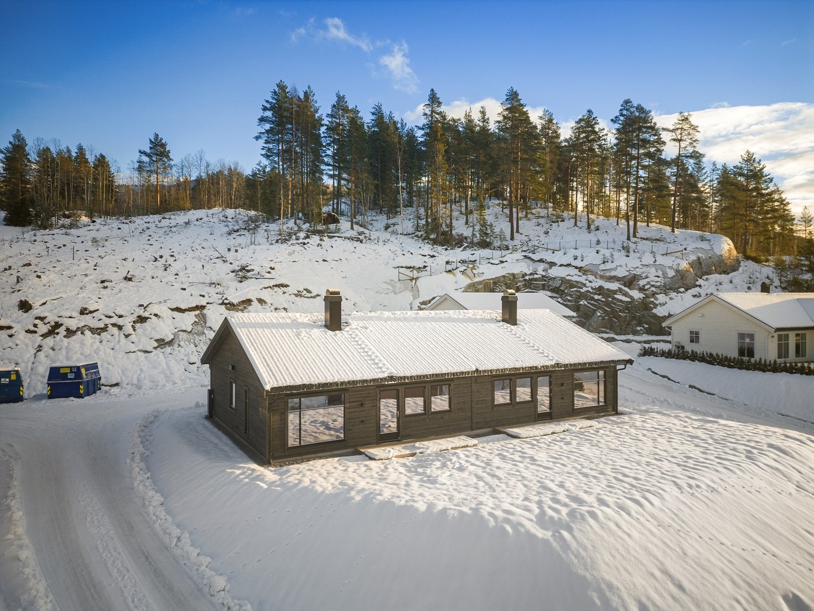 Gamle Tempelveien 61A har en landlig, idyllisk og flott beliggende i Eggedal sentrum, i Sigdal. Galleribilde