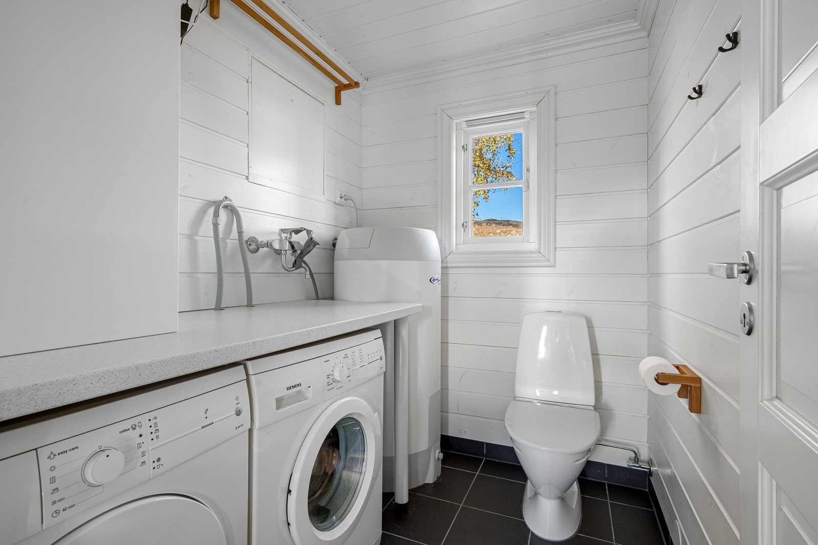 Bad/vaskerom. Galleribilde