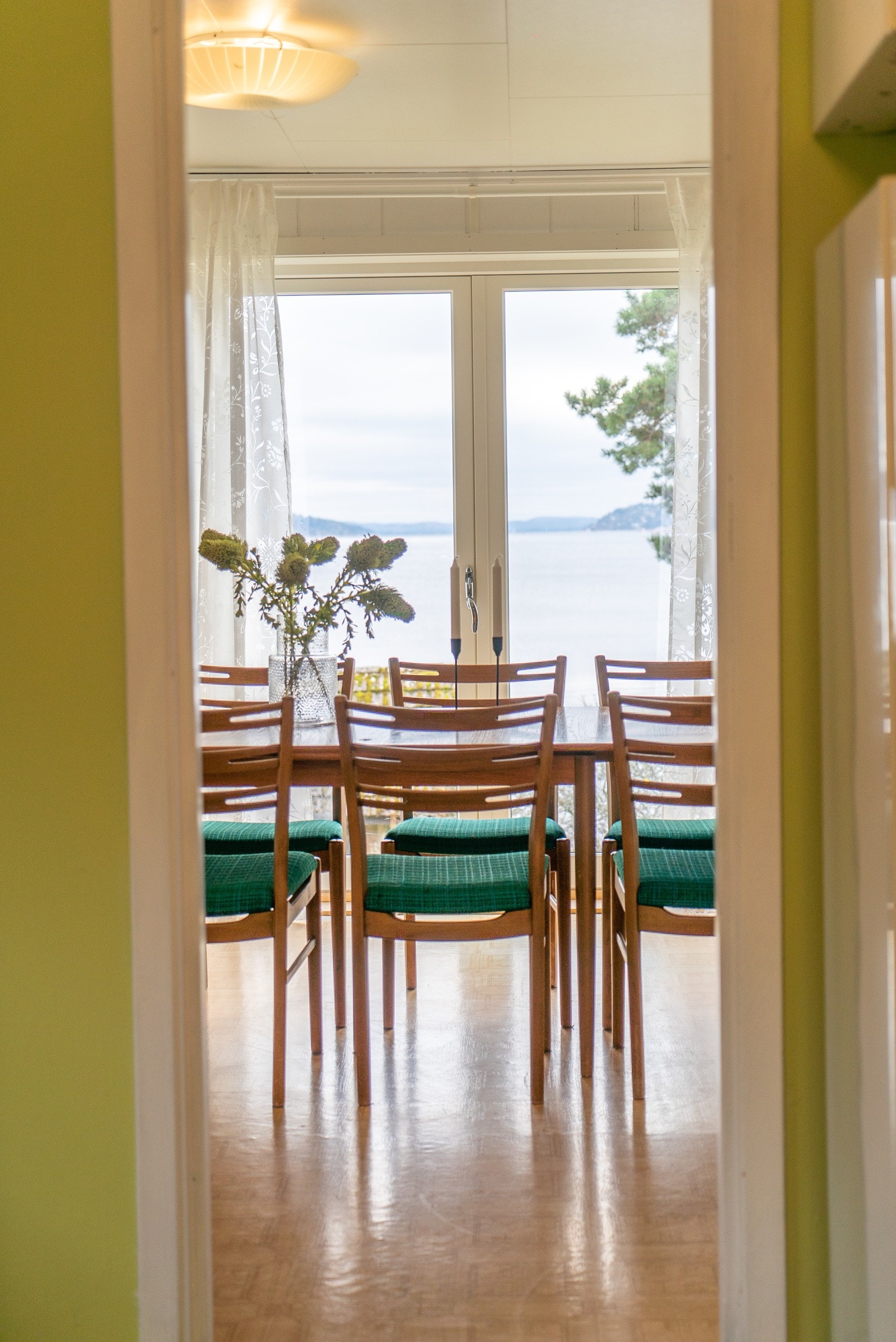 Flott utsikt fra spisestuen Galleribilde