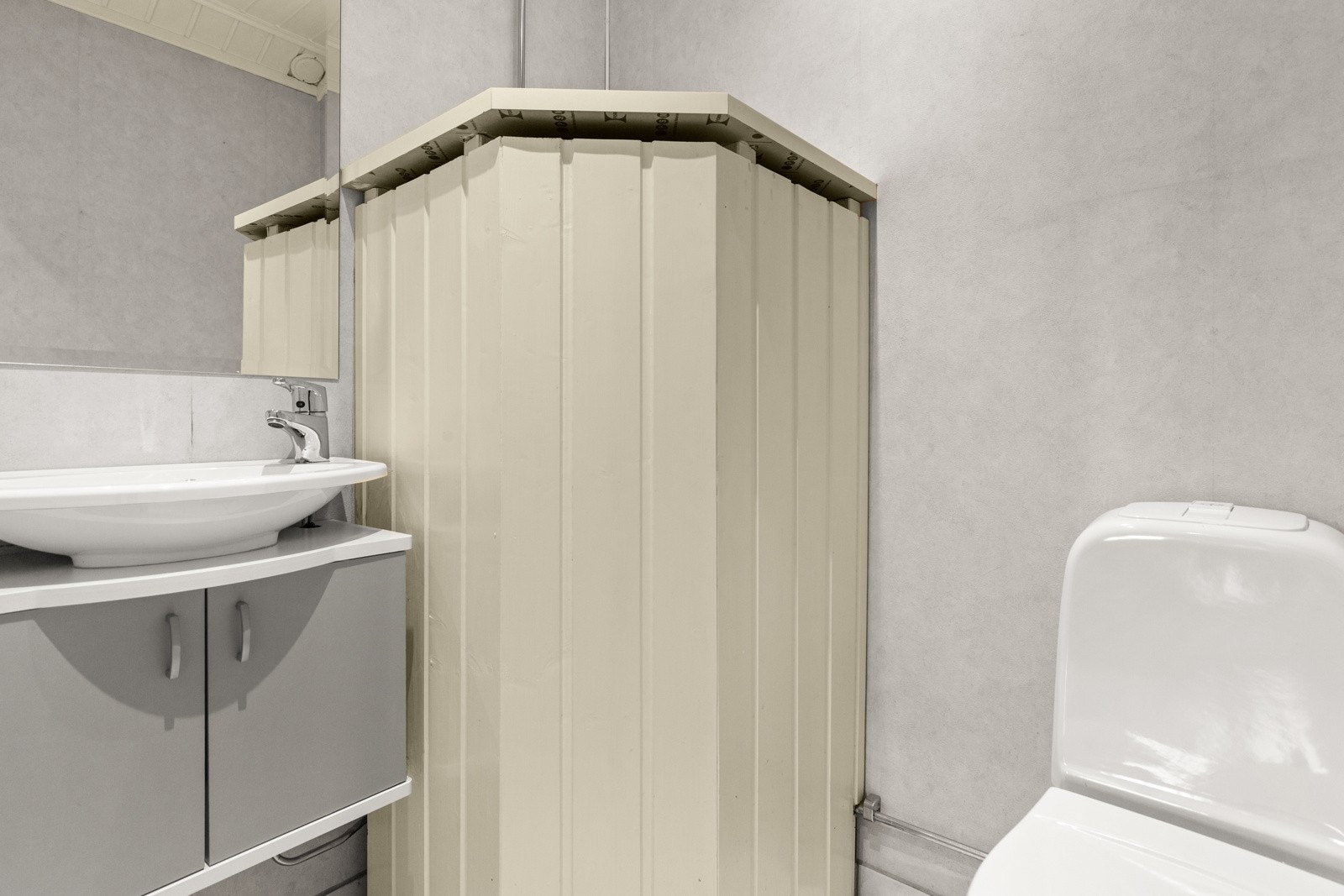 Separat wc i andre etasje. Galleribilde