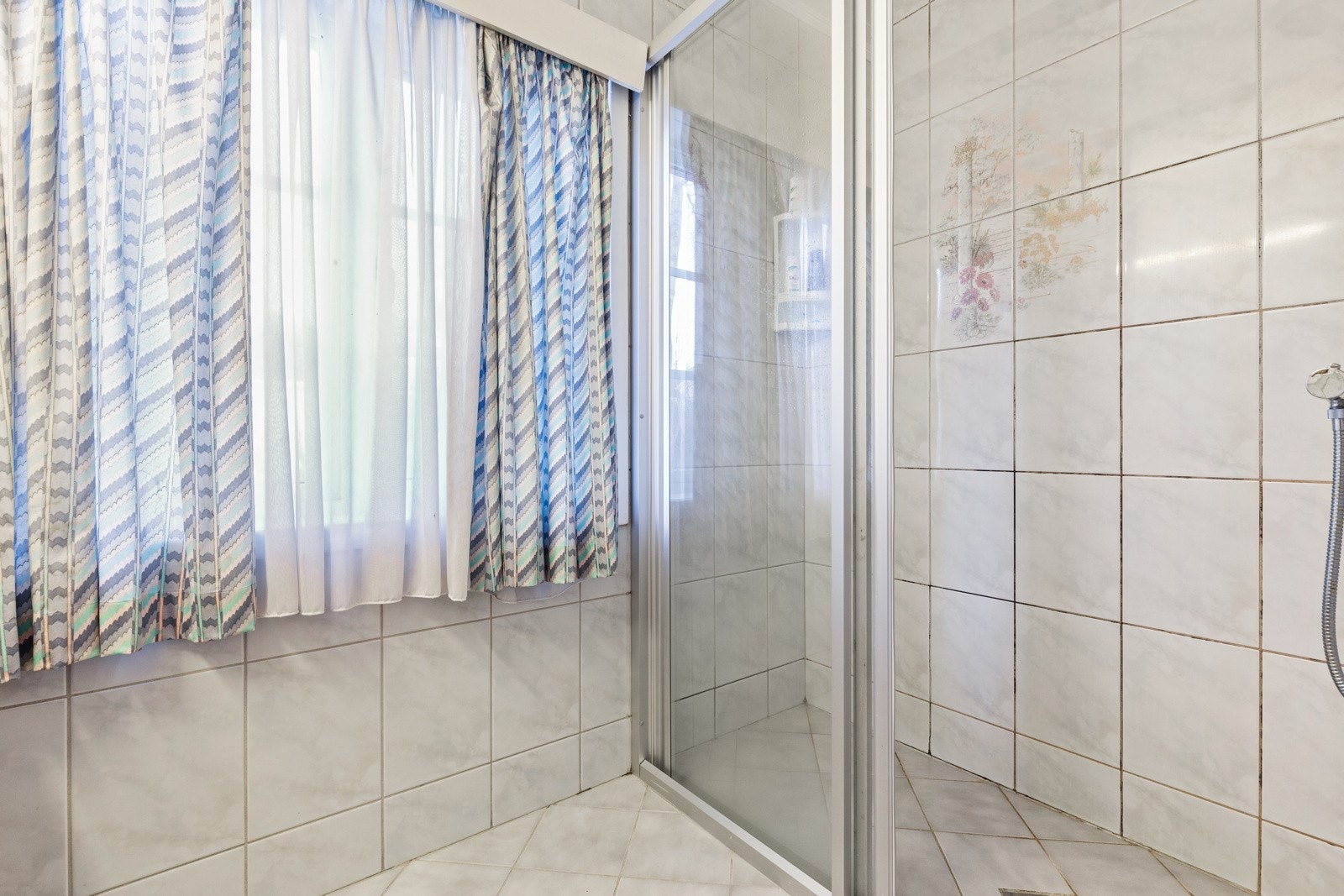 Flislagt bad i 2. etg. Galleribilde