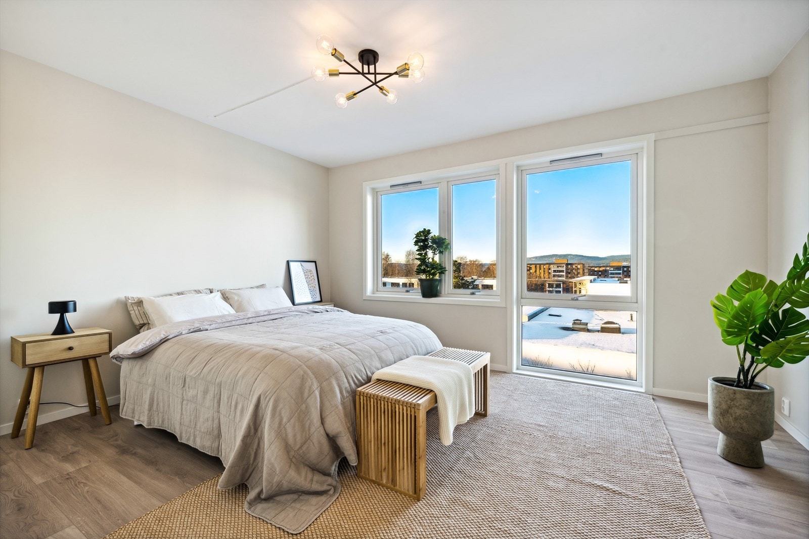 Boligen har 2 flotte soverom med god plass og gode lysforhold. Galleribilde