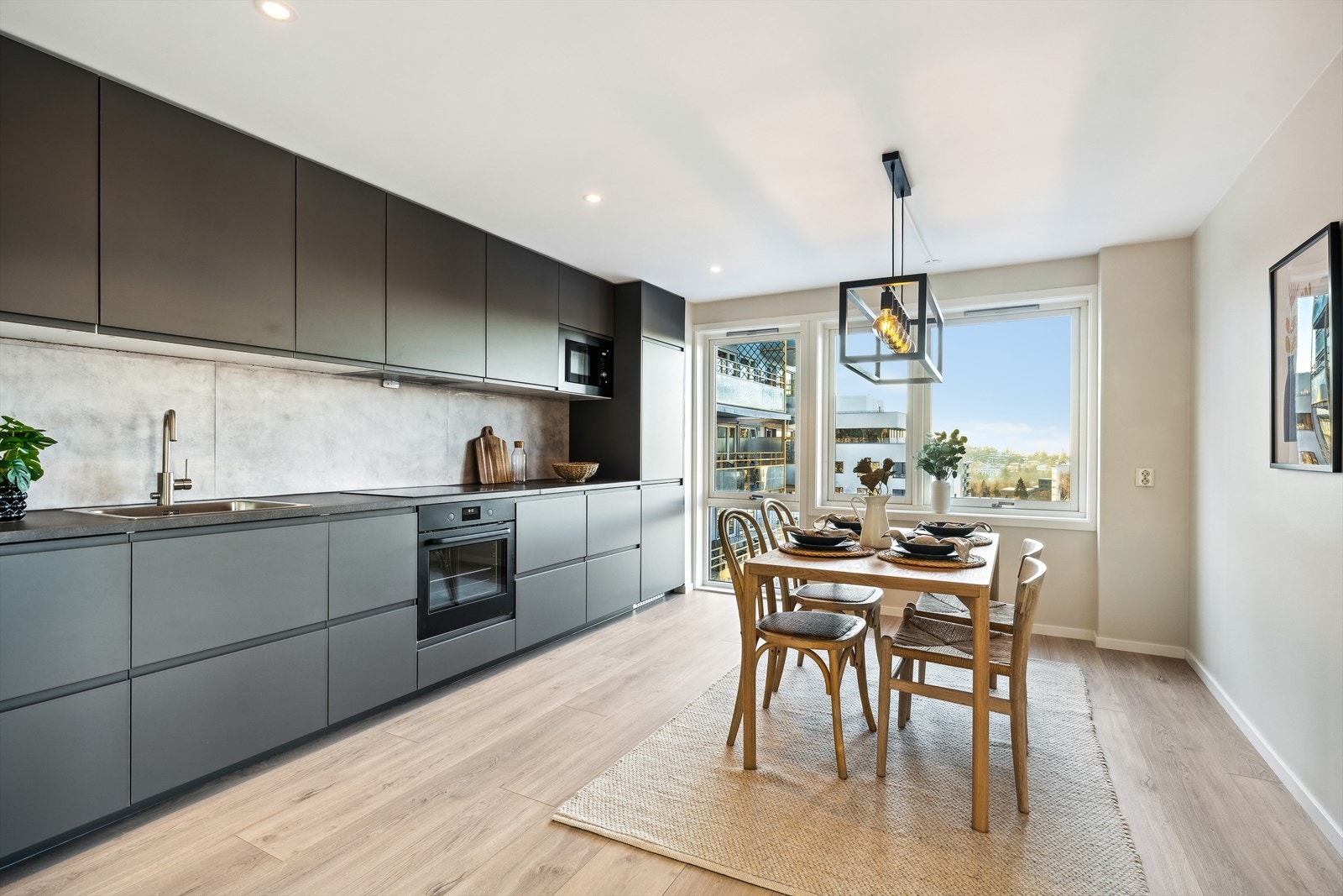 Kjøkkeninnredning er fra 2022. Galleribilde