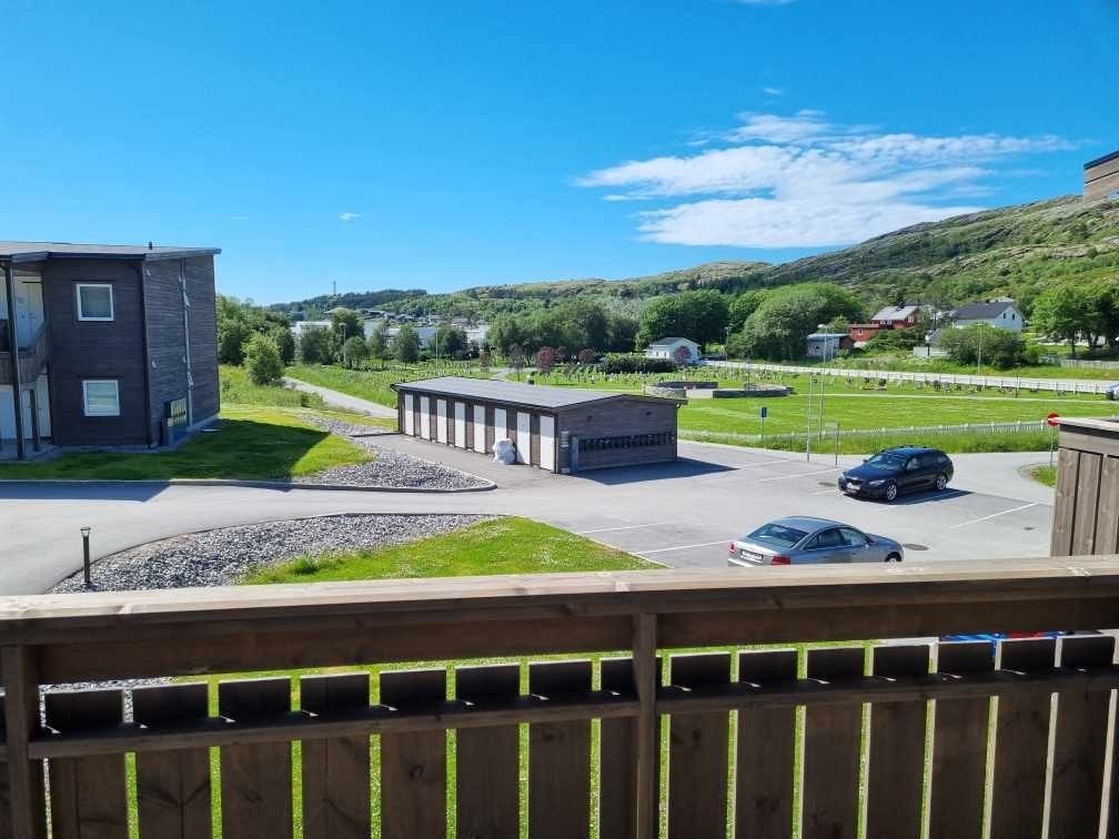 Stor balkong sørvest vendt Galleribilde