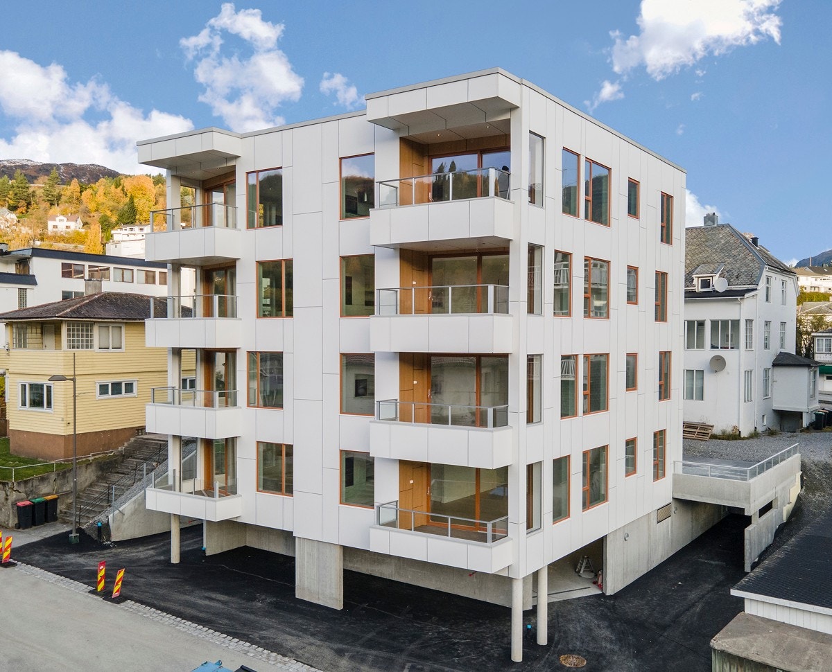 Velkommen til et enklere liv, midt i Stranda sentrum Galleribilde