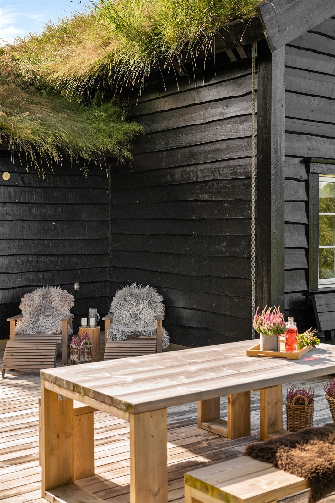 God plass til flere soner møblering på terrassen. Galleribilde