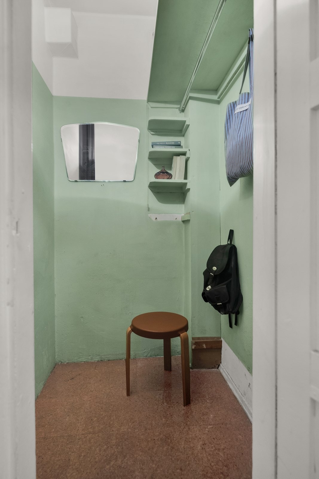 Innvendig bod Galleribilde