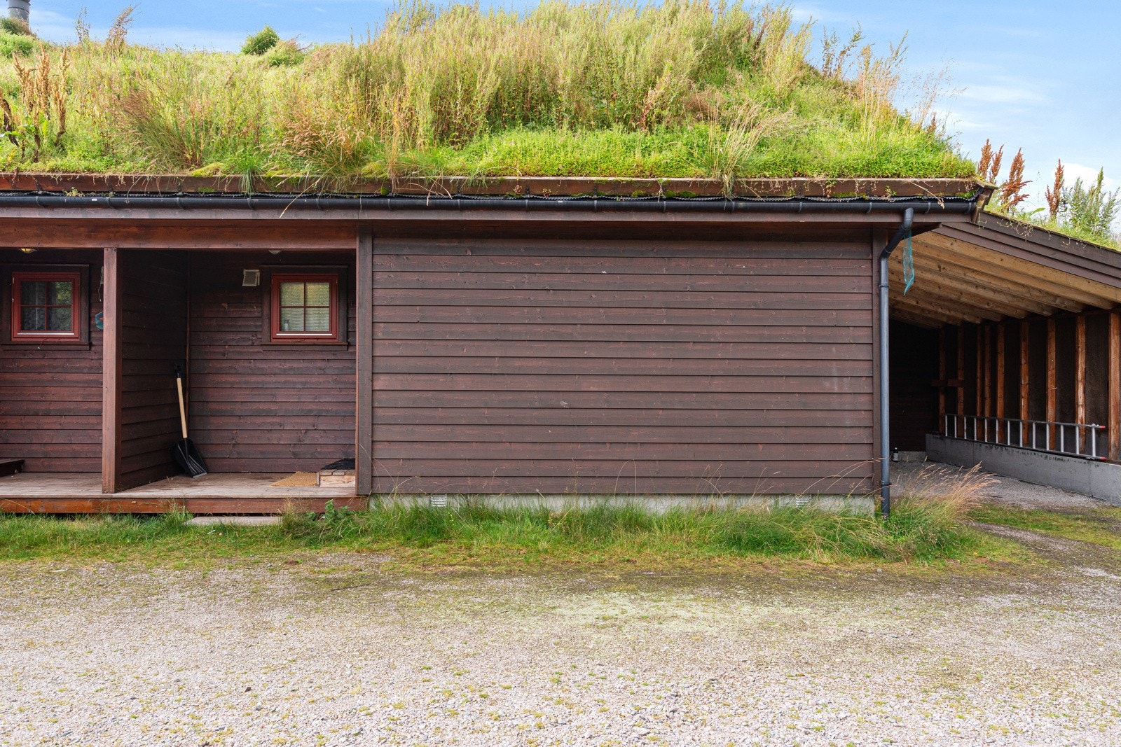 Fasade bakside. Galleribilde