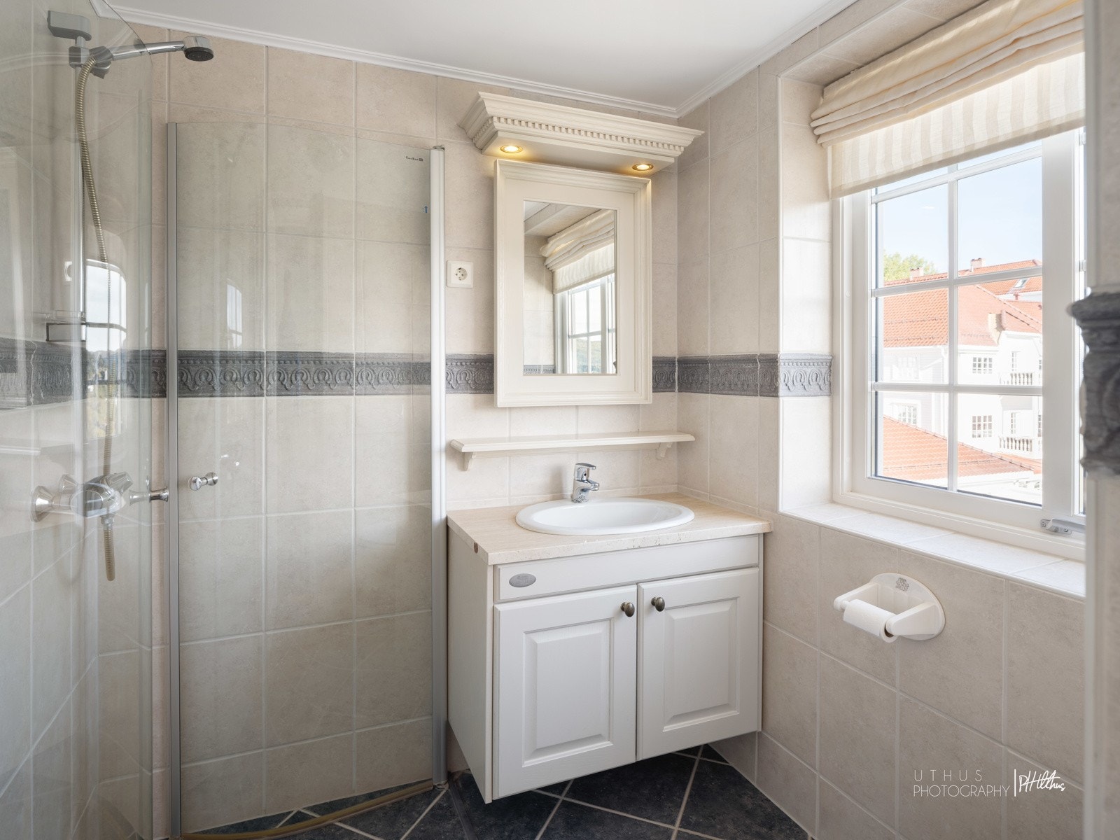 Privat bad tilknyttet soverom 3 Galleribilde