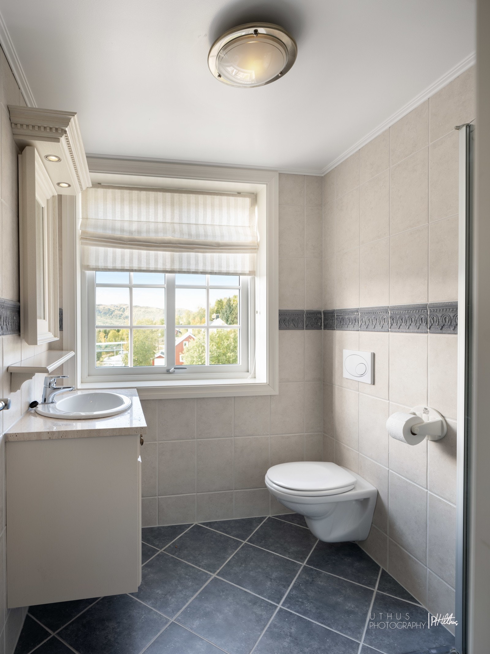 Bad tilknyttet soverom 2 Galleribilde