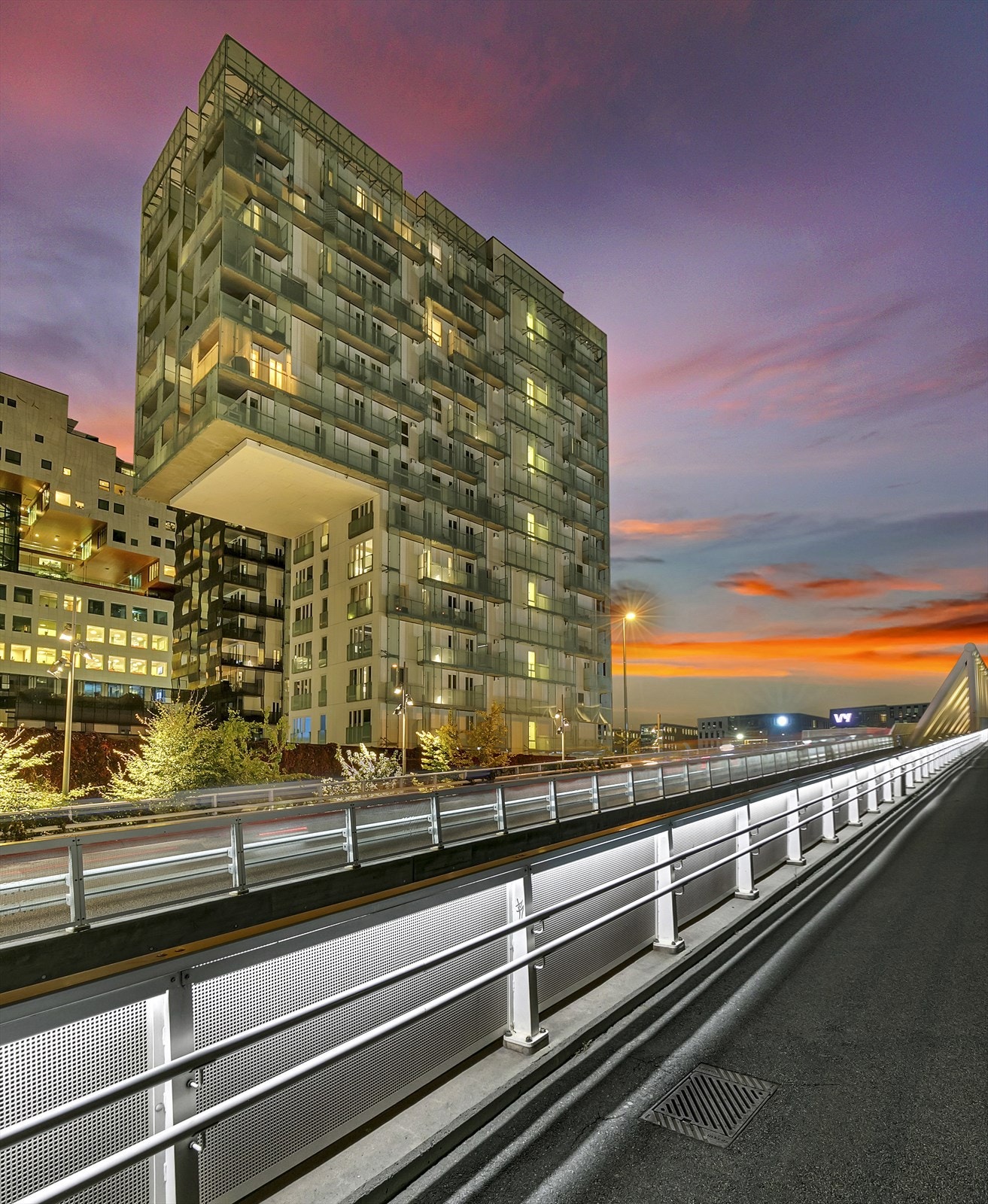 Her bor du meget sentralt til på Barcode med gangavstand til "alt" du trenger i hverdagen. Galleribilde