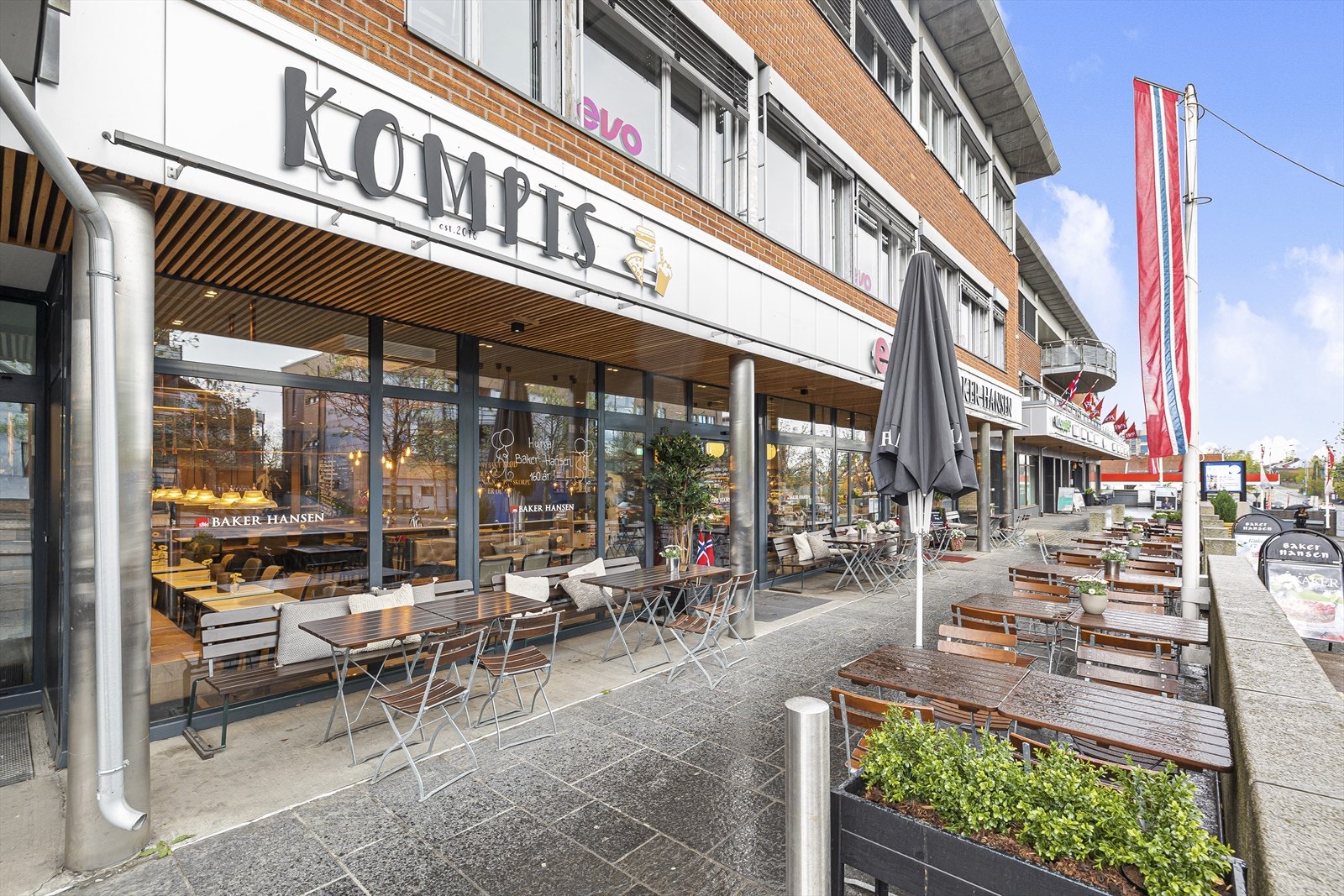 Hyggelige kaféer i området Galleribilde