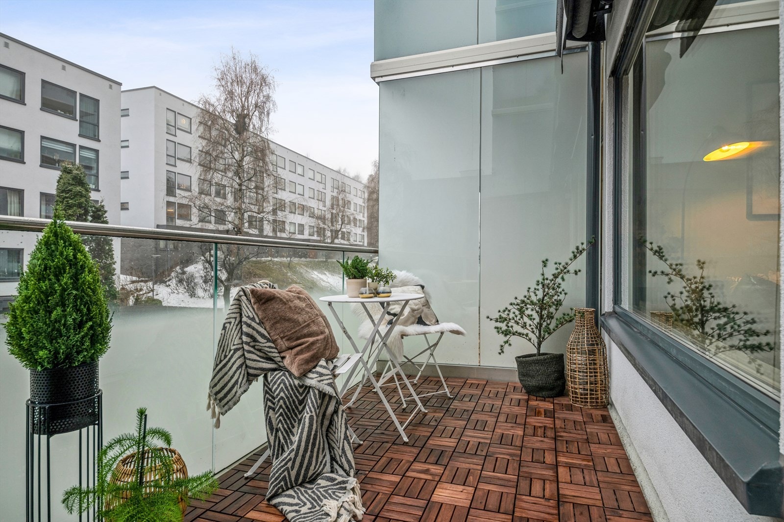 Utgang til balkongen på 7,5 kvm. Galleribilde