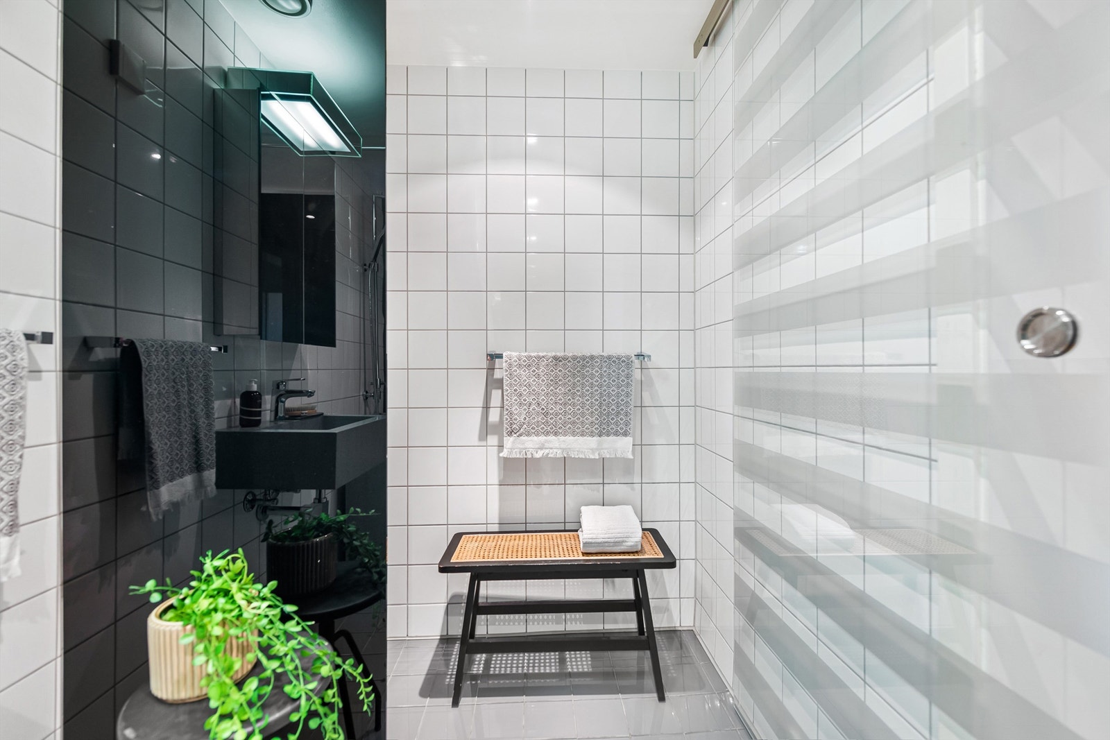 Badet har gulvvarme Galleribilde