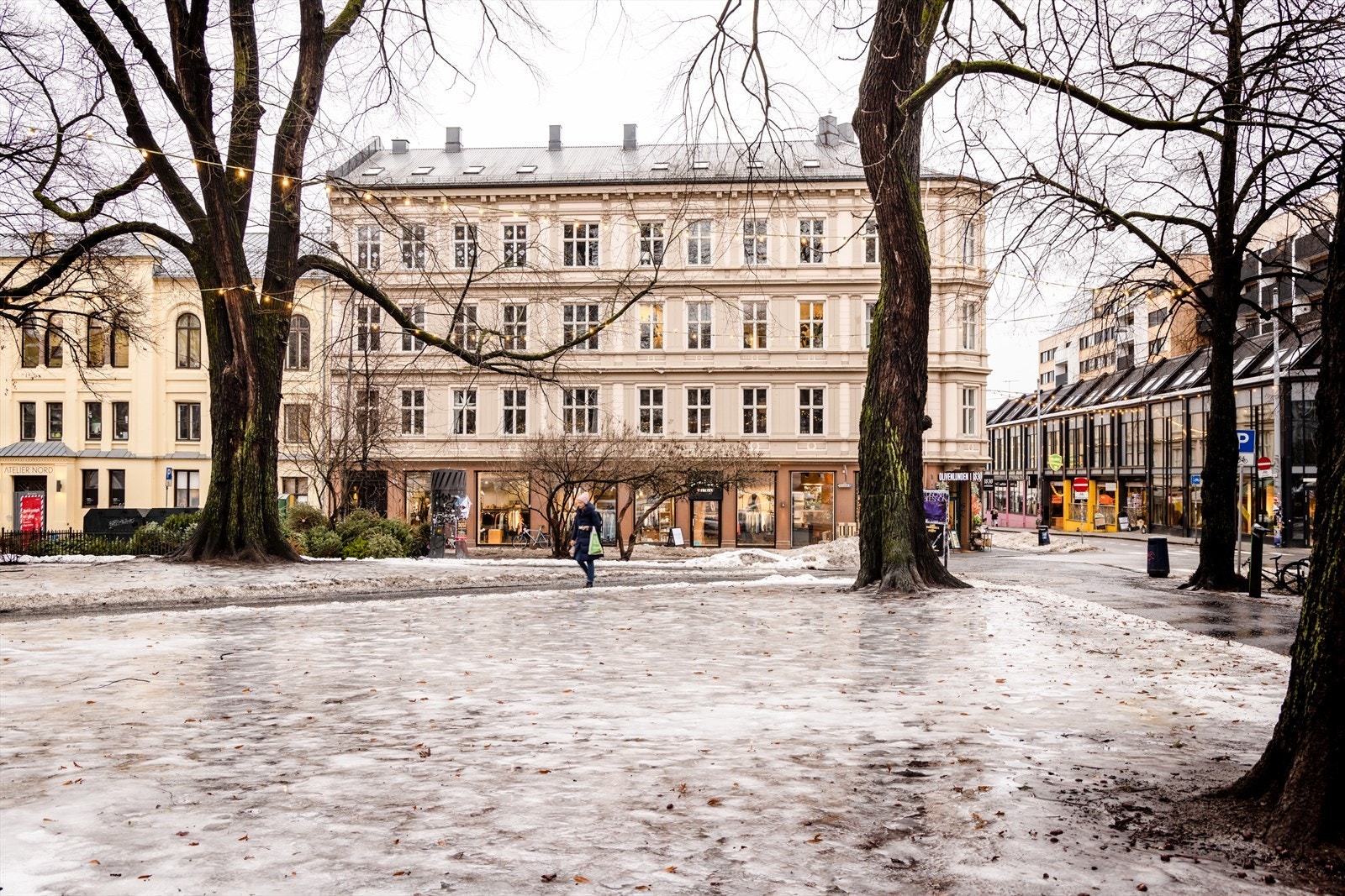 Velkommen til Olaf Ryes plass og en av de virkelig flotte "Grünerløkka-leilighetene" med svært etterspurt beliggenhet på Olaf Ryes plass Galleribilde