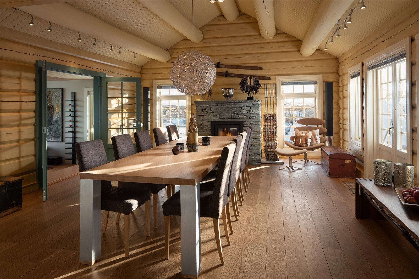 God plass til hyggelig selskap Galleribilde