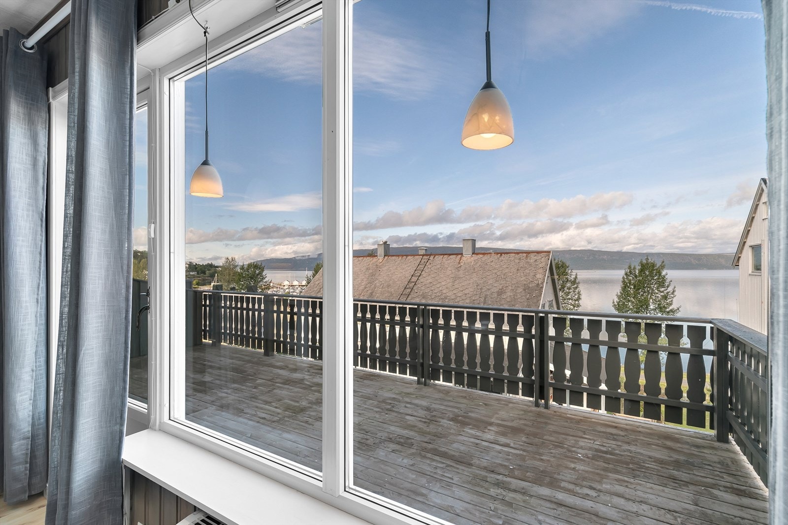 Flott utsikt fra stuen Galleribilde