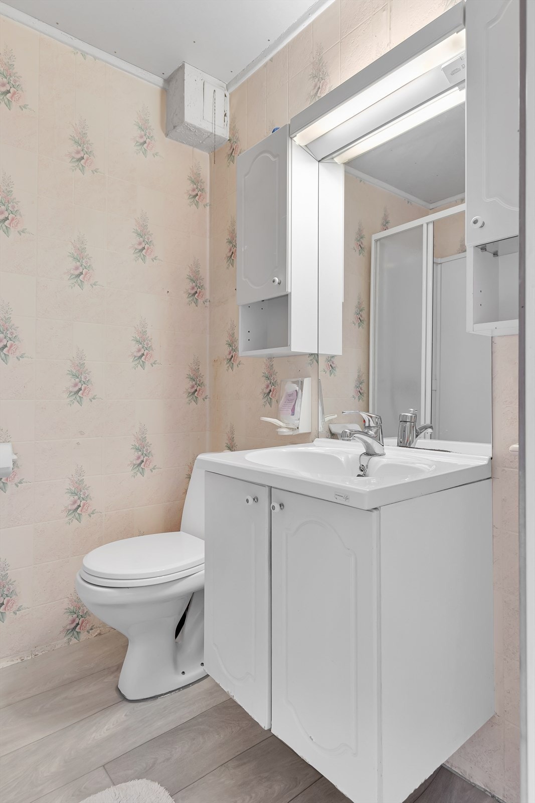 Bad i 2. etasje Galleribilde