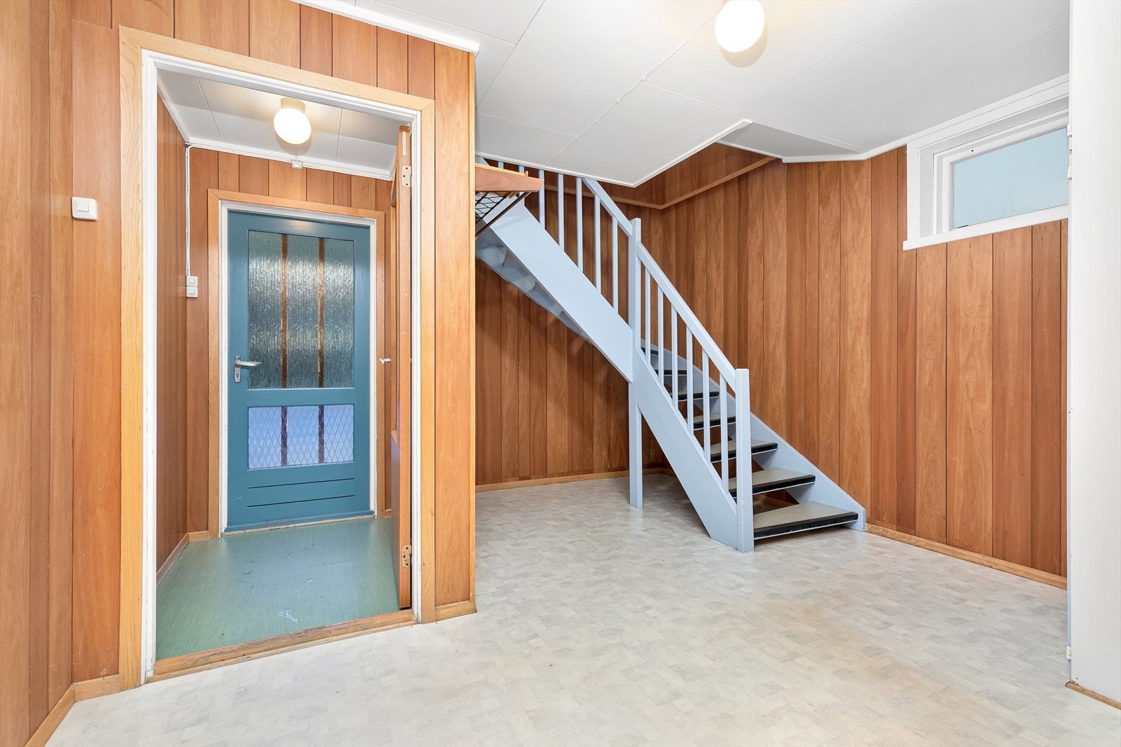 Underetasje - Gang Galleribilde