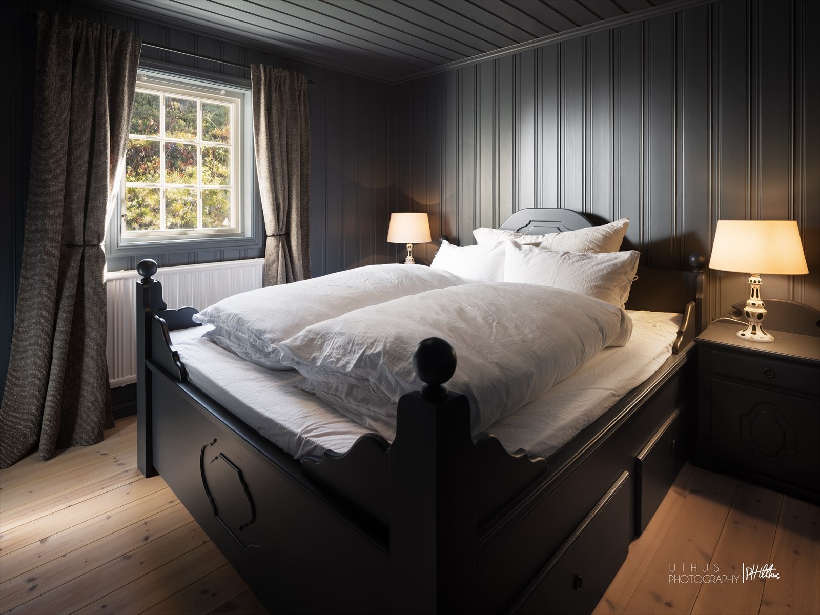 Praktisk oppbevaringsskuffer under sengene i første etasje. Galleribilde