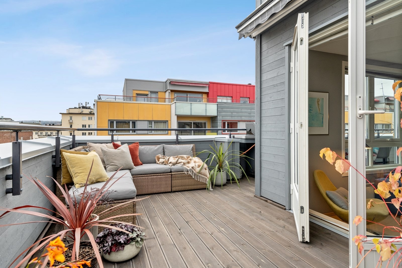 Herlig terrasse på ca. 35 kvm. Galleribilde