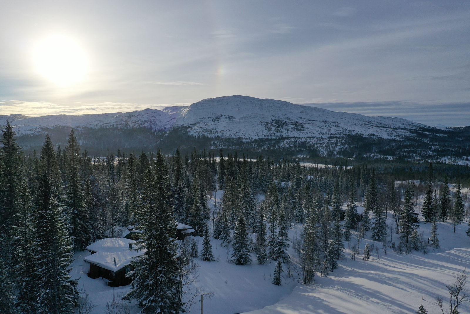 Bilde fra tomteområdet. Utsikt mot Steinfjellet som ligger 909 m.o.h Galleribilde