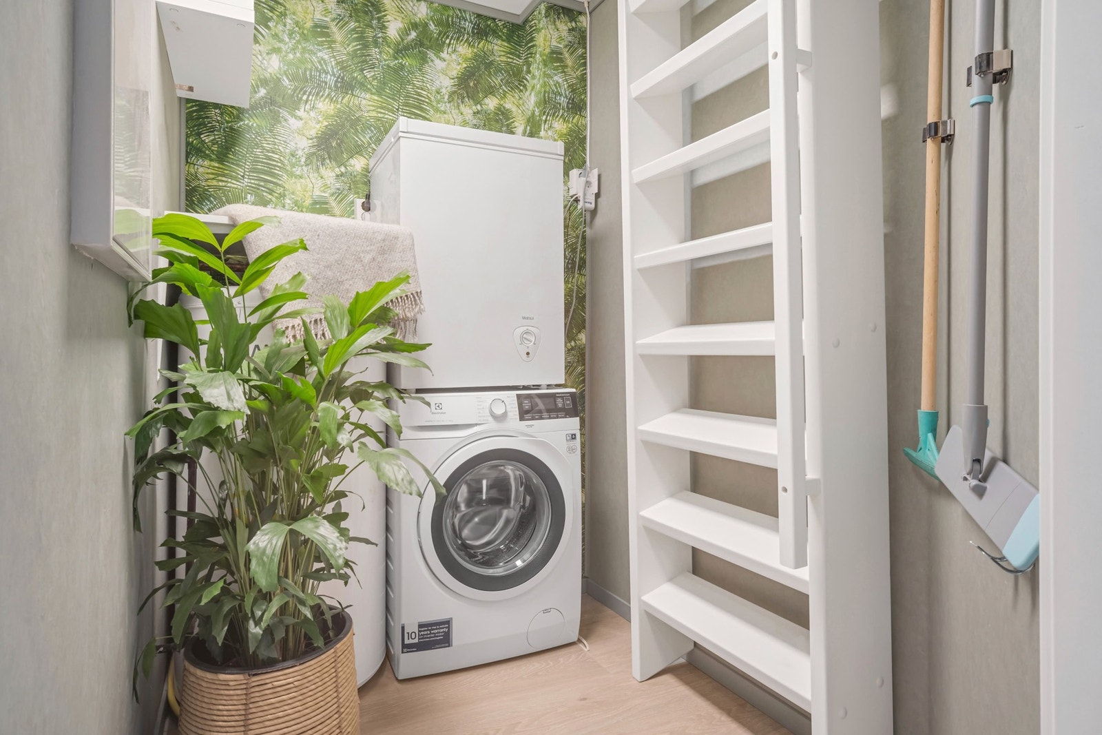 Boden er innredet som vaskerom og Aquastop (vannstopper) er installert. Galleribilde