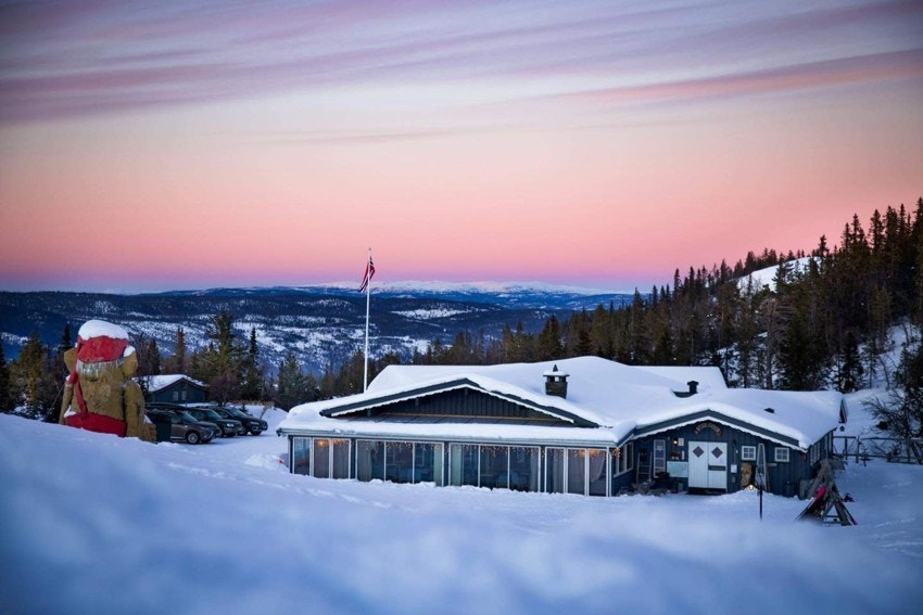 Nystølen kafe ligger i gangavstand til tomten. Galleribilde