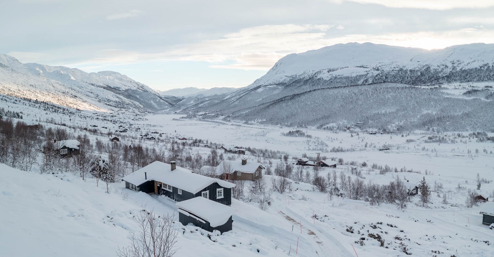 Fjellmegleren v/Hege M. Moen har gleden av å presentere "Lyngrabben" - Kongevegen 556. Galleribilde