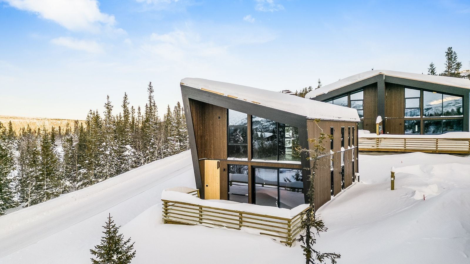 BUEN Compact L - Brendstaultunet hjertet av Gaustablikk Galleribilde