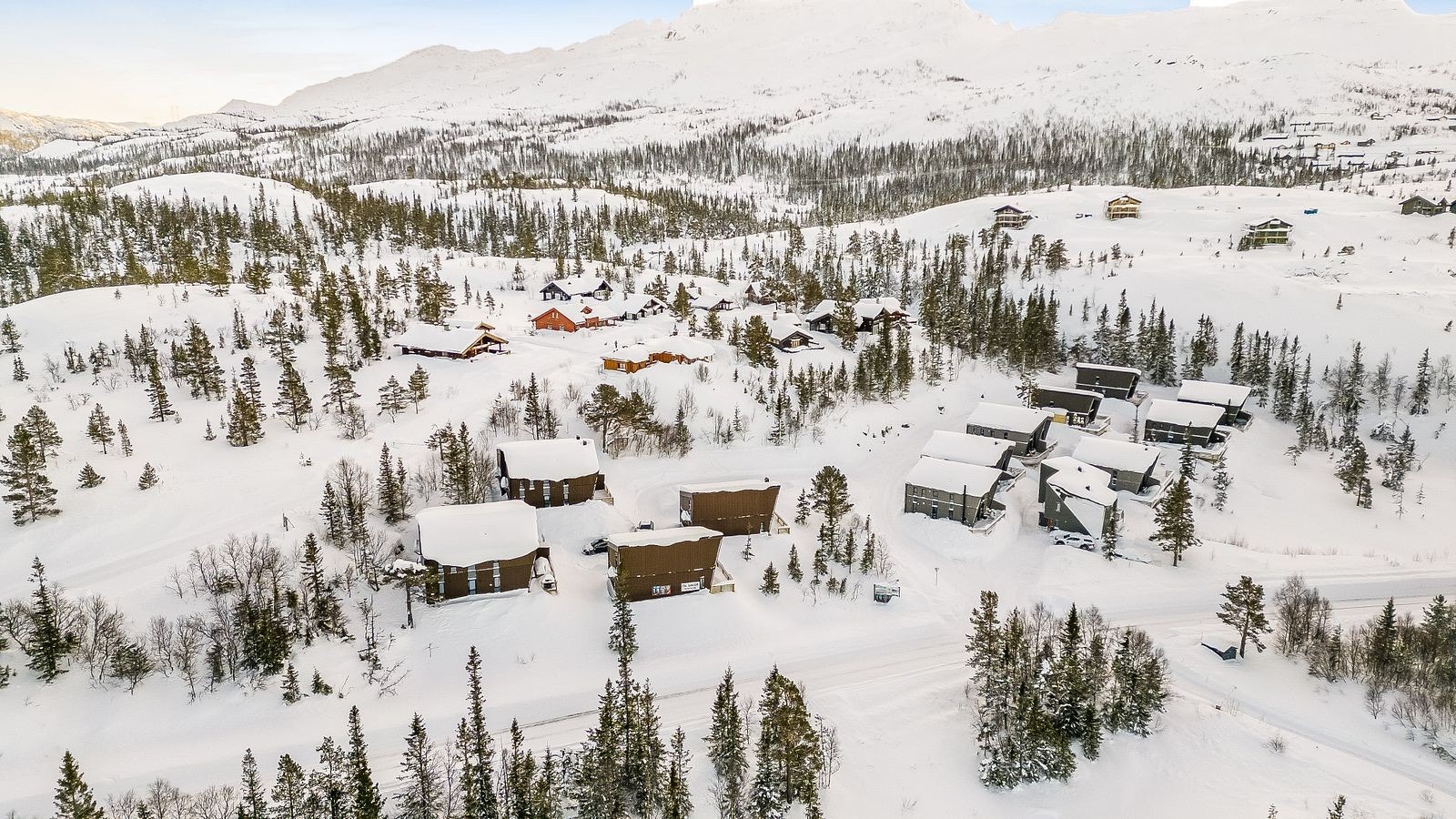 Beliggenhet - dronebilde Galleribilde