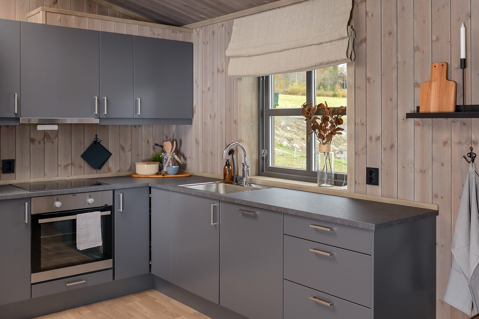 Kjøkken fra Sigdal kjøkken, Uno Palett Galleribilde