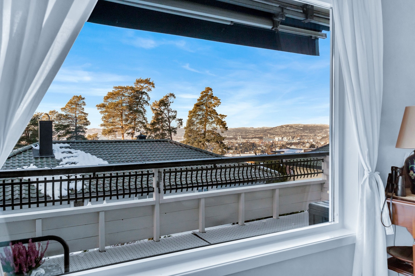 Flott utsikt mot vest Galleribilde