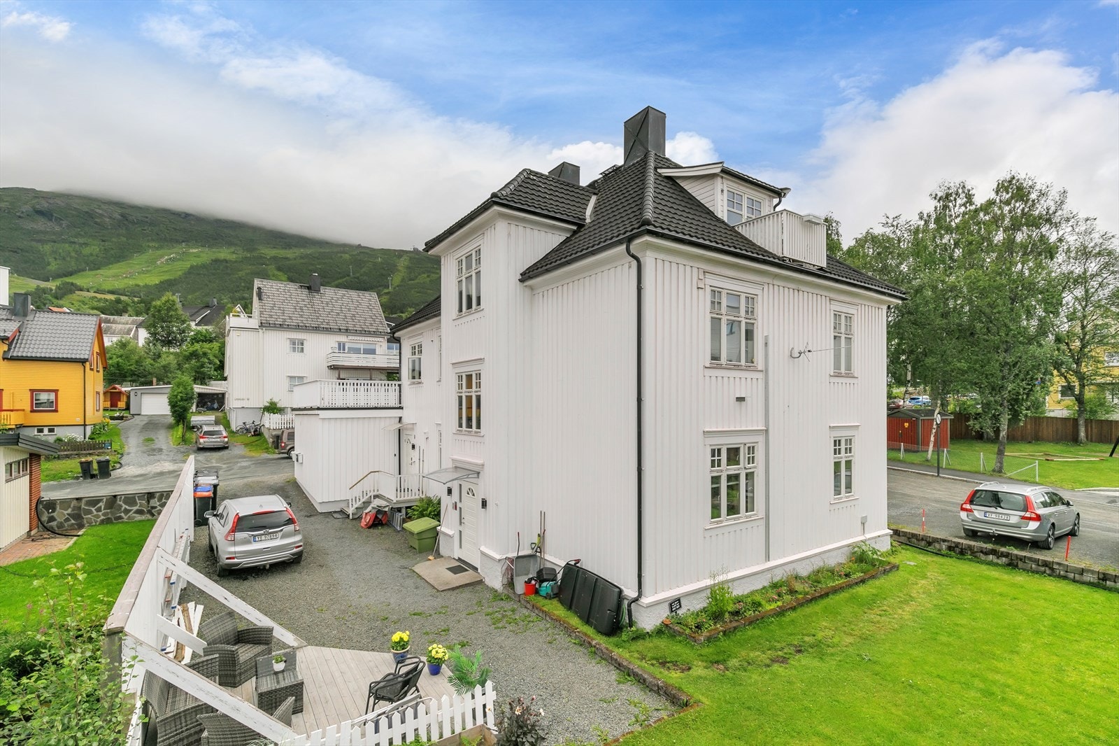 Felles hage og uteområde på eiendommen Galleribilde