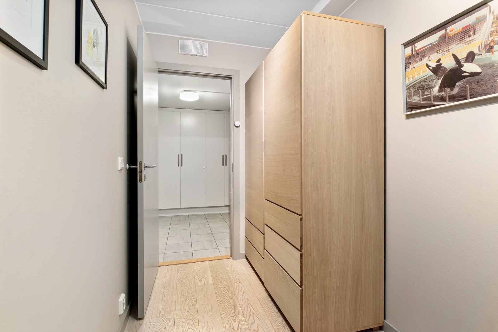 Rommet er i dag benyttet som barnerom, men egner seg vel så godt som hjemmekontor eller gjesterom. Galleribilde