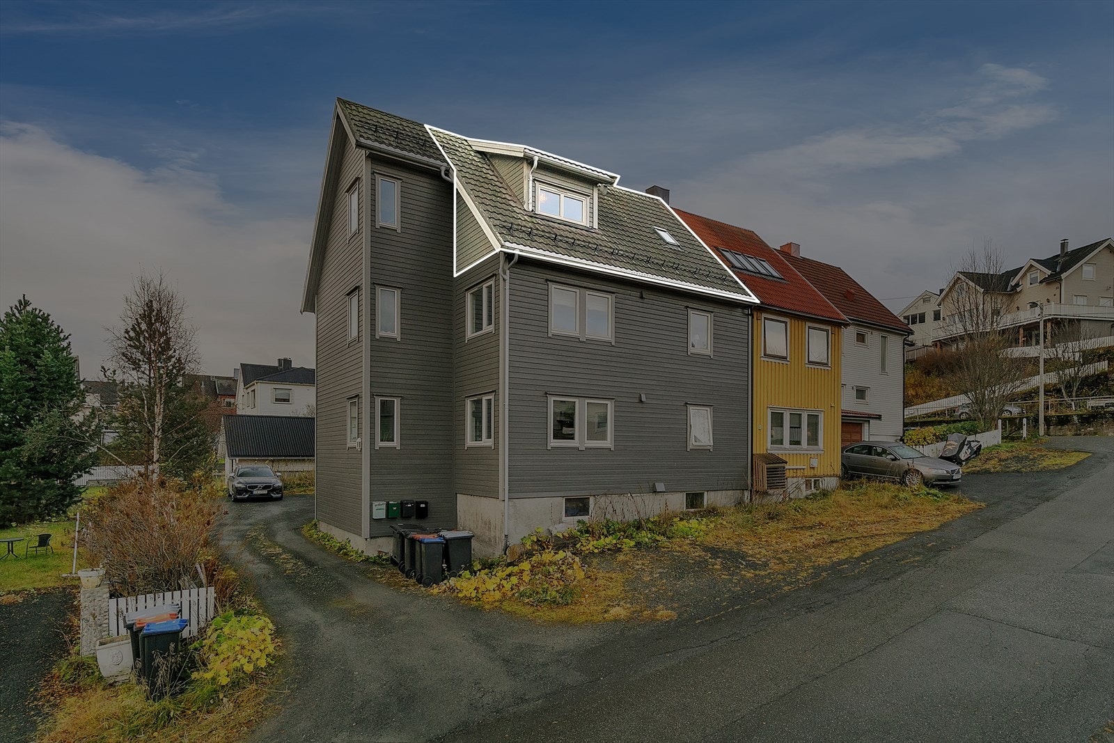 Boligen ble oppført i 2007! Her kan man flytte rett inn. Galleribilde