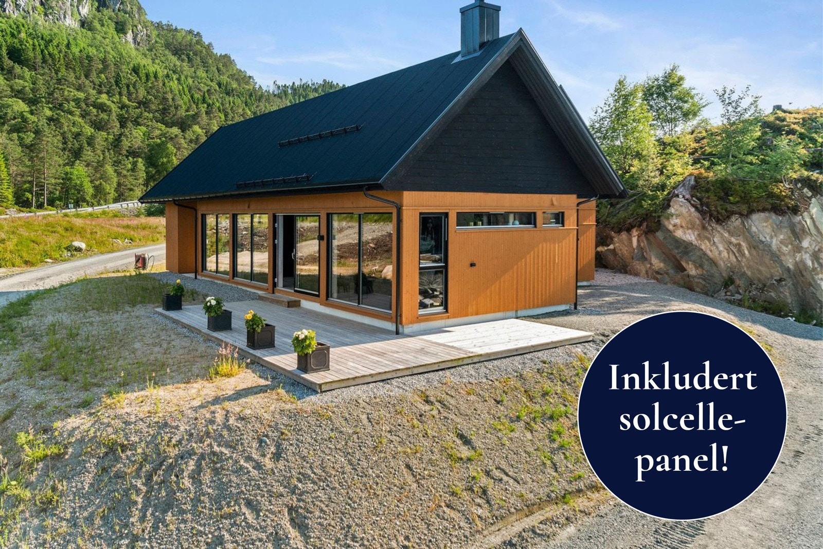 Nå får du solcellepanel inkludert i prisen! Galleribilde