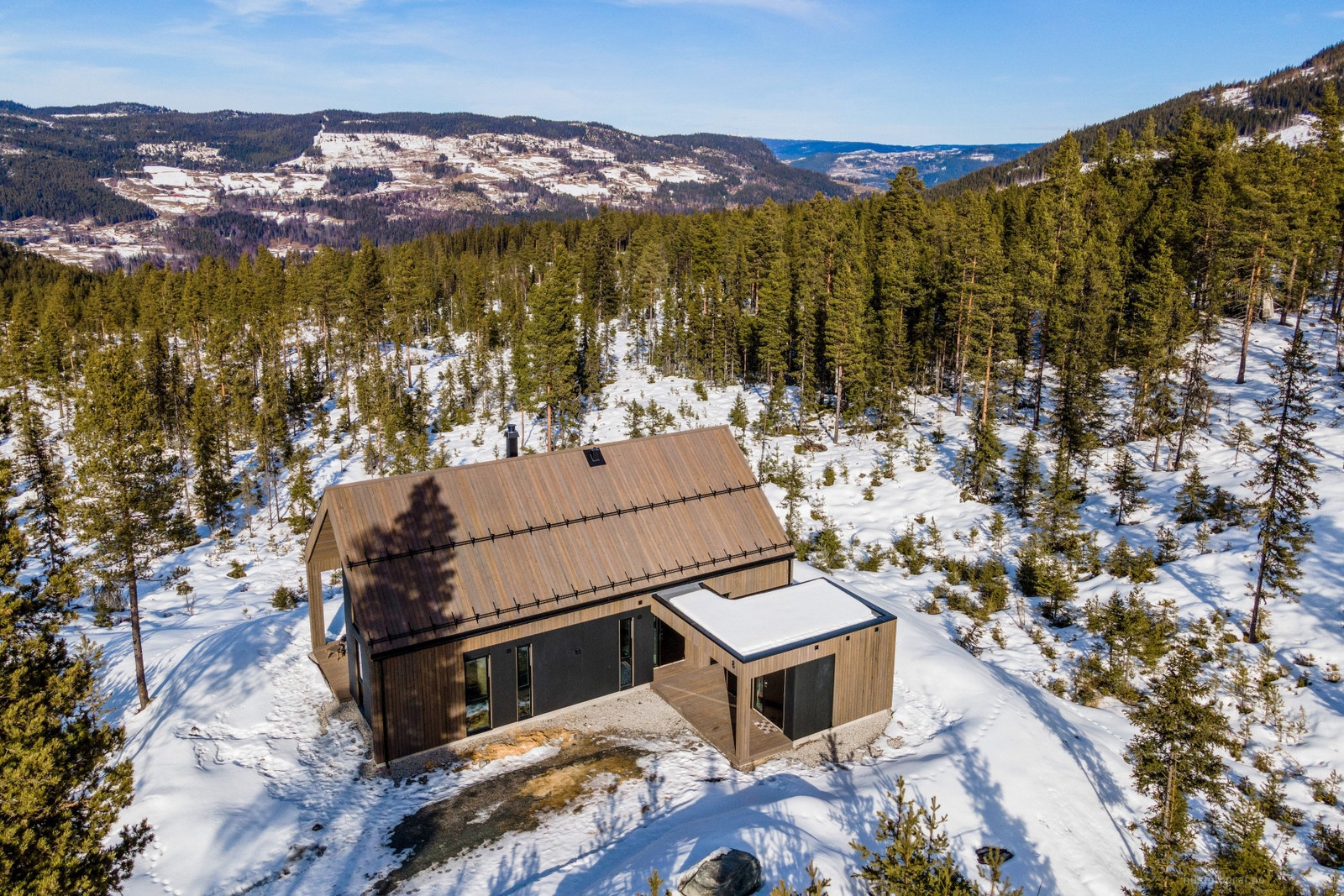 Denne annonsen gjelder vår eksklusive B2-modell. Avbildet er utbyggers visningshytte Galleribilde