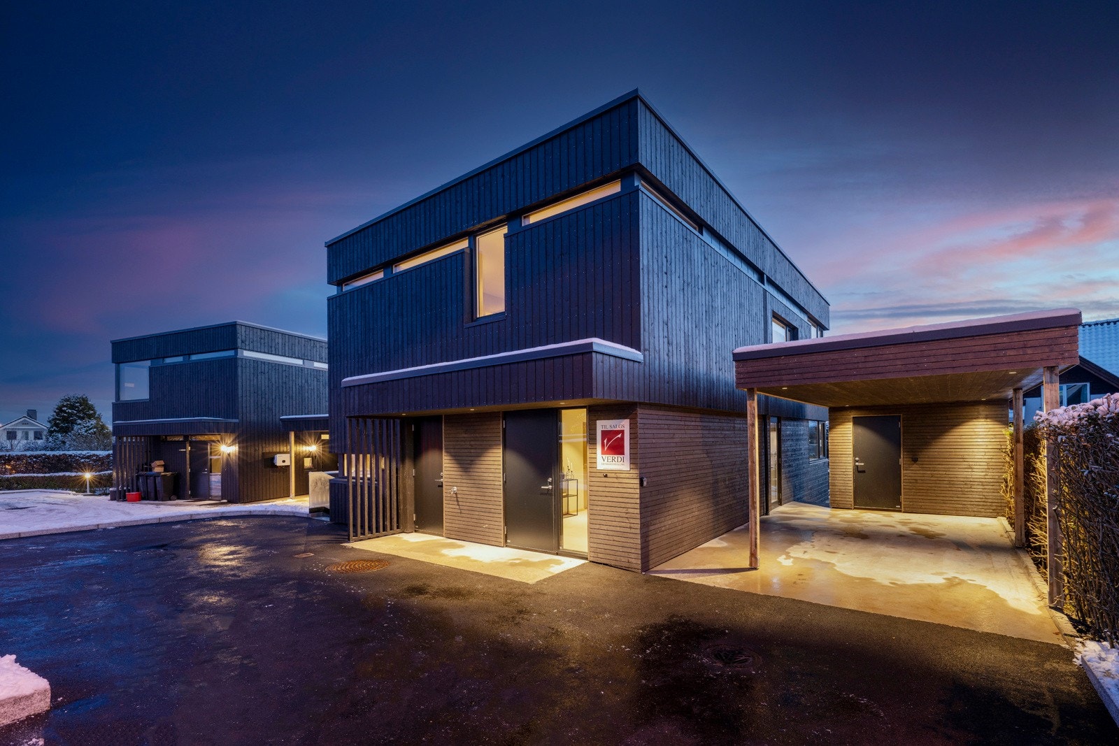 Gjennomført på alle nivå med boflate på 221 kvm. Galleribilde