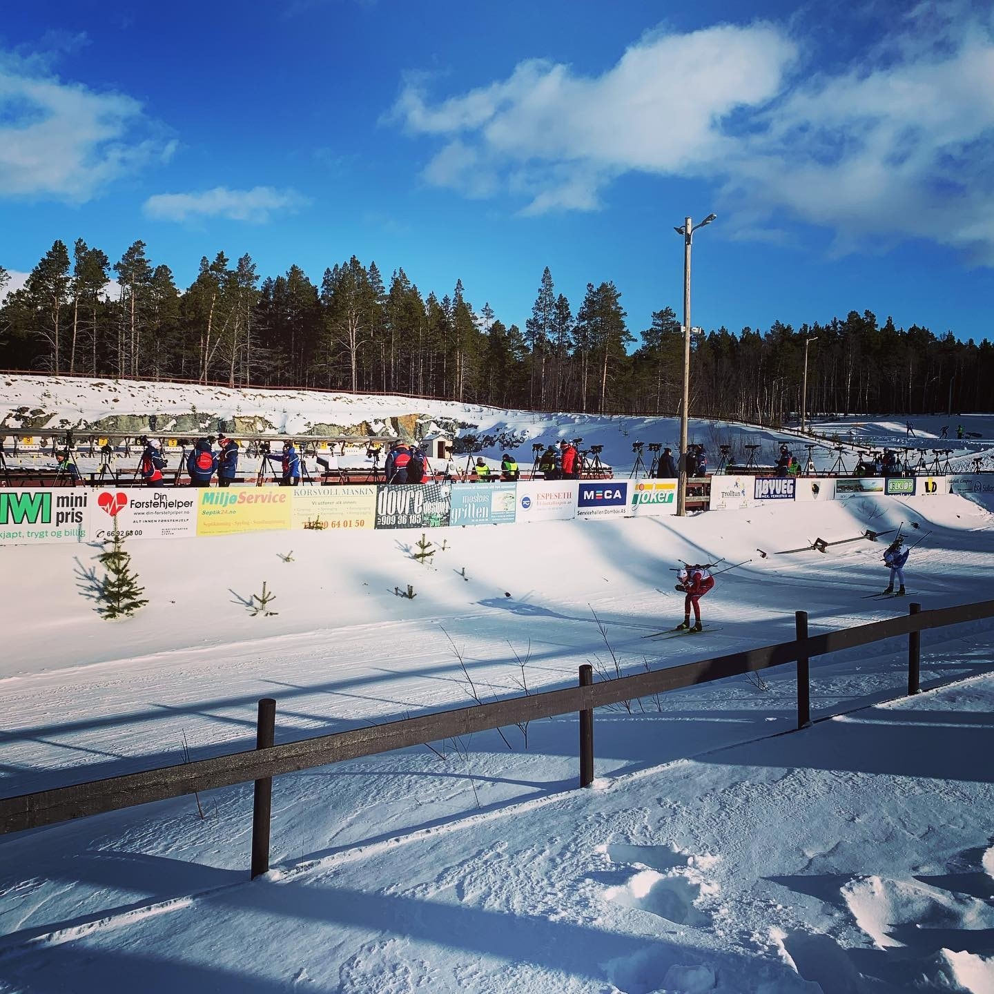 Dombås har også en moderne skistadion for langrenn og skiskyting Galleribilde
