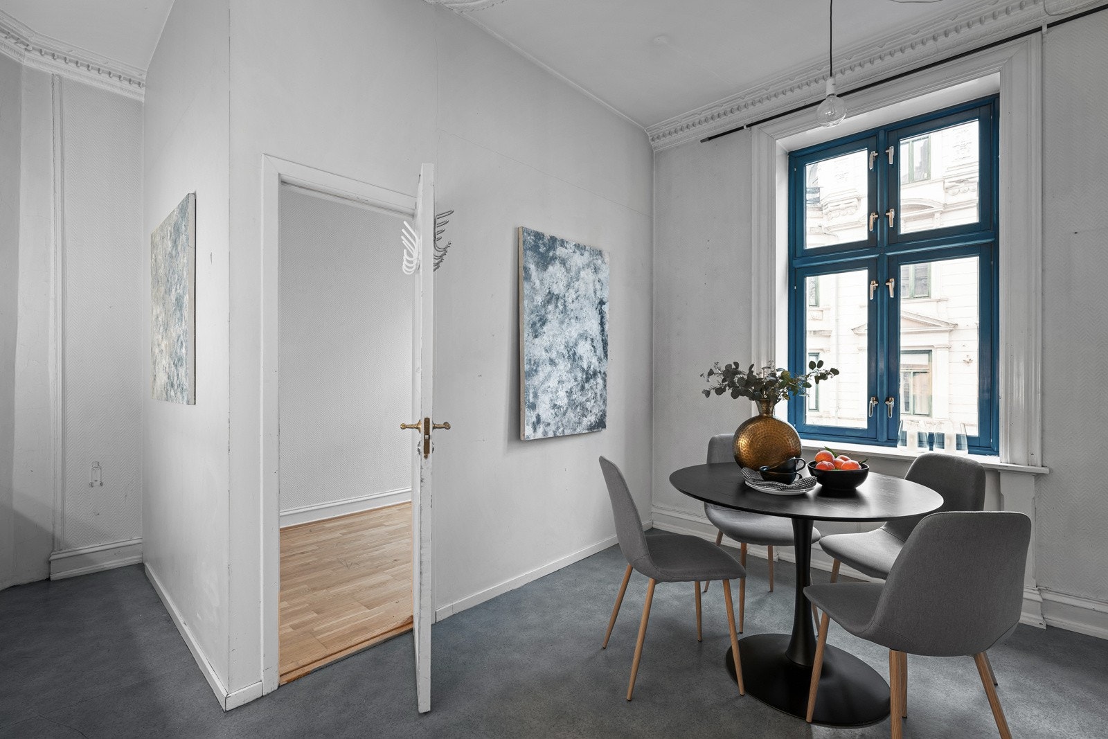 Soverom nr. 2 har adkomst fra spisekjøkkenet. Galleribilde