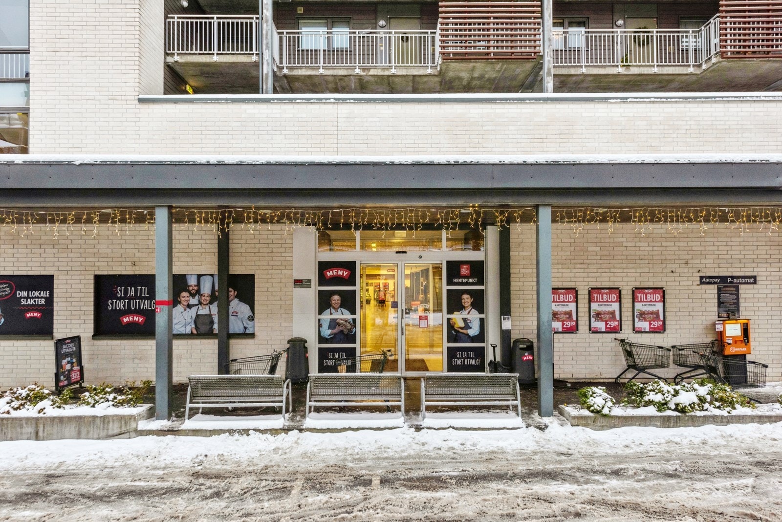 Dagligvarebutikk i umiddelbar nærhet Galleribilde