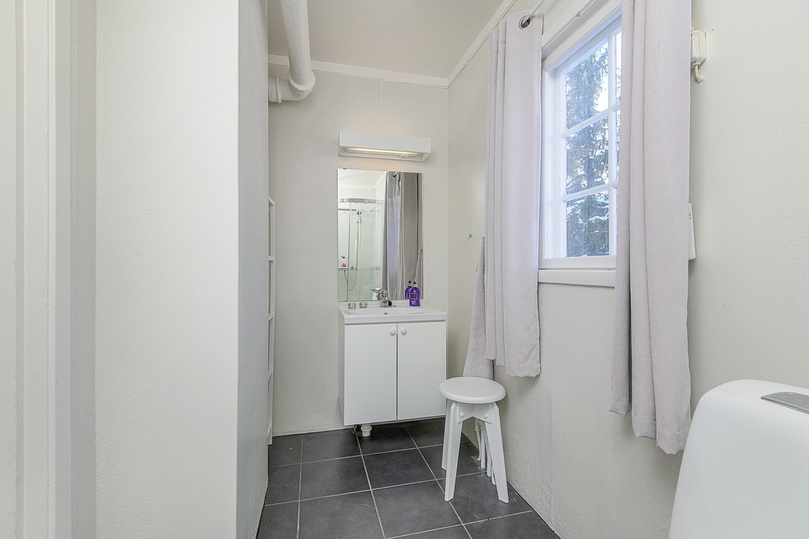 Baderom 1.etg Galleribilde