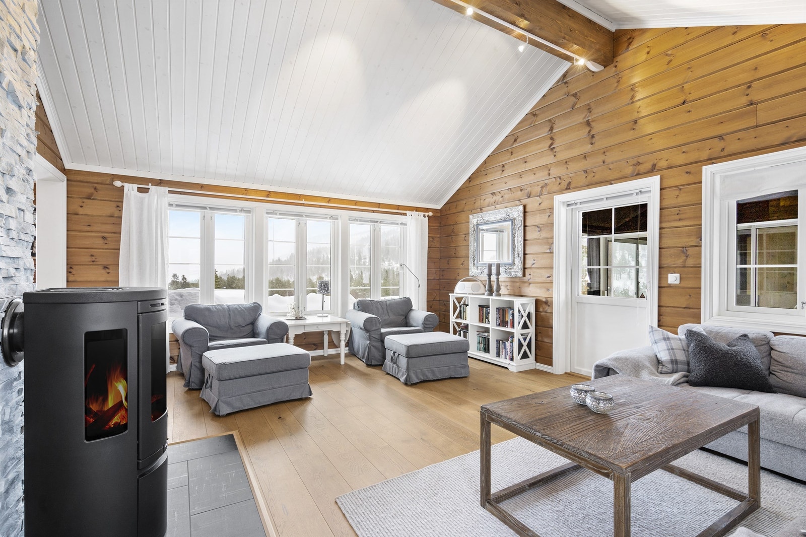 Flott peis bidrar med god varme og hygge på kalde vinterdager! Galleribilde