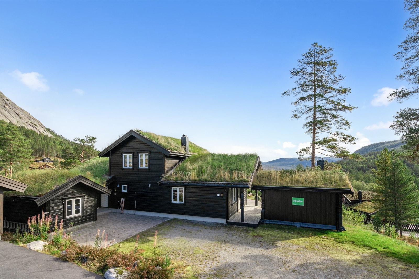 Velkommen til
Løefjellstigen 21. Flott utsikt mot Dalen. Galleribilde