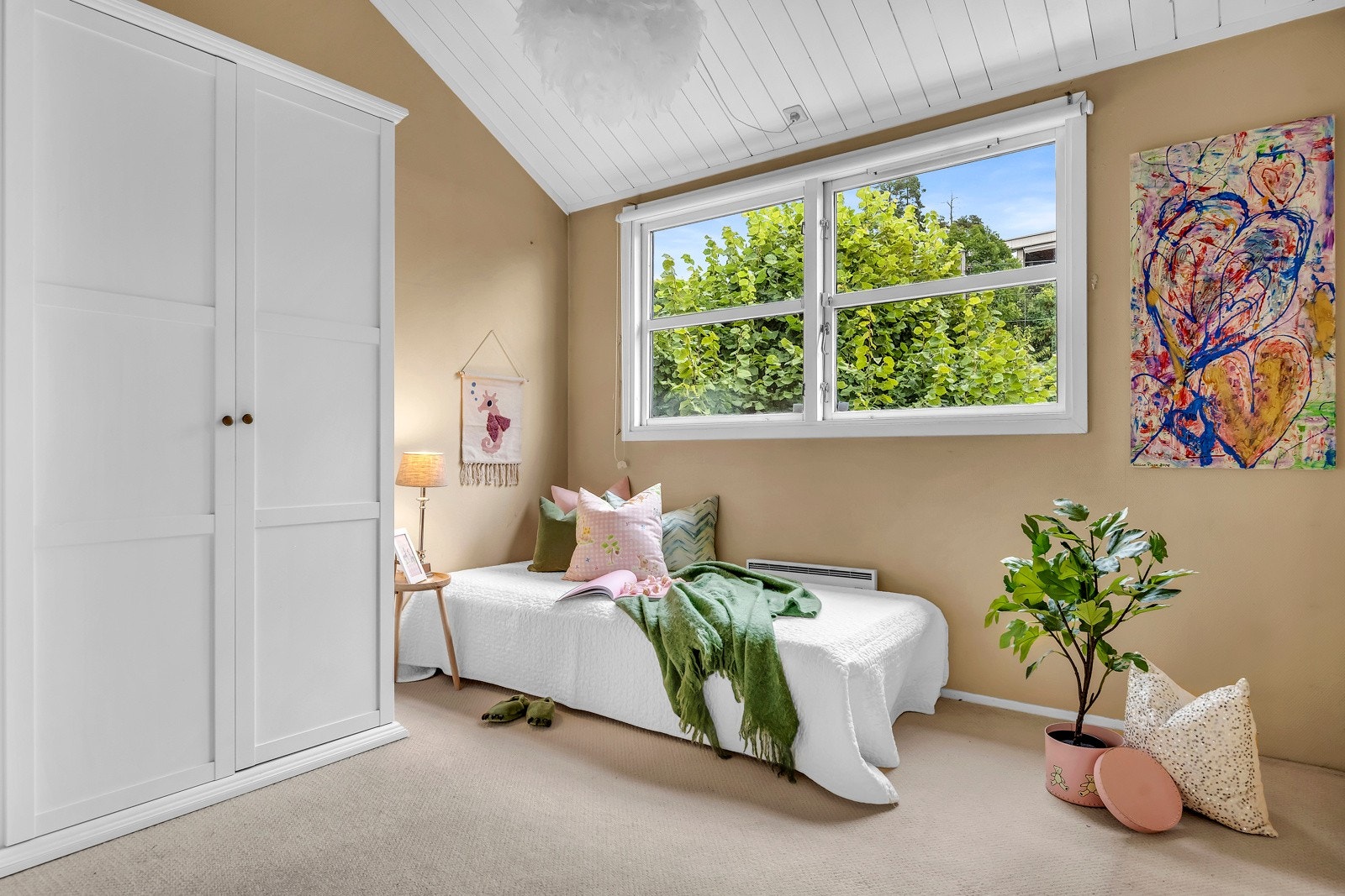 Soverom 3 - Dette rommet passer også perfekt som barnerom, gjesterom, kontor m.m Galleribilde